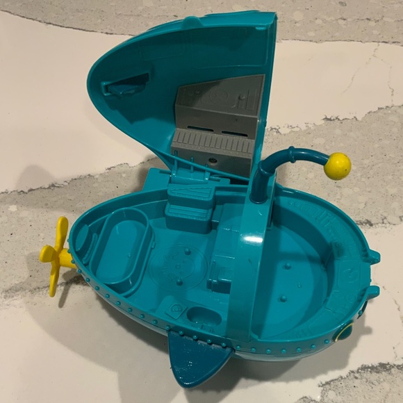 Mattel Octonauts Gup a Deluxe Sub kids vehicle Play set - Picture 2 of 6
